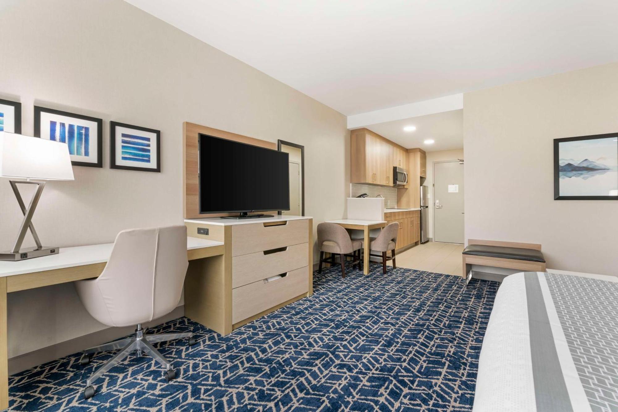 Best Western Premier Route 97 Vernon Exterior foto