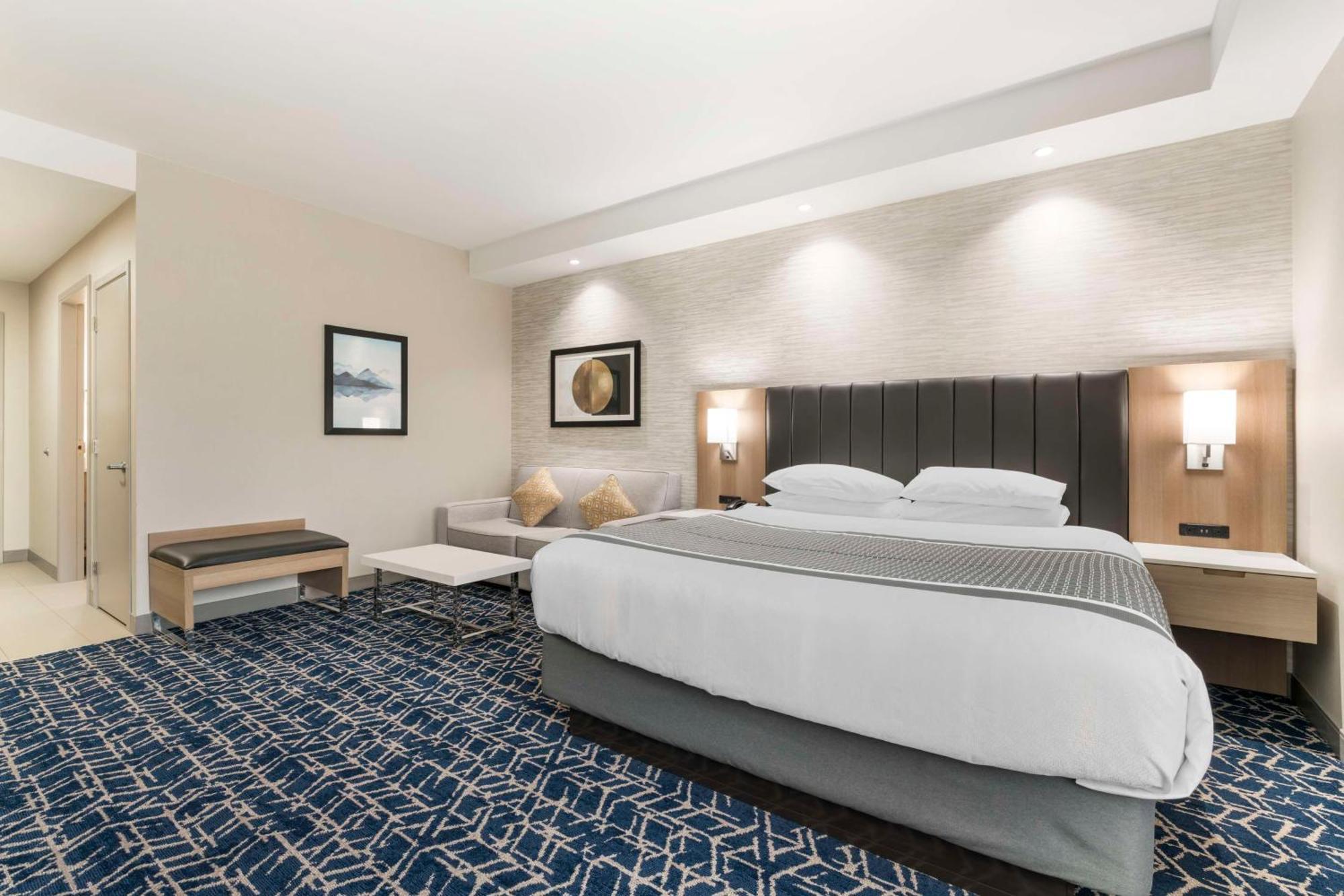 Best Western Premier Route 97 Vernon Exterior foto