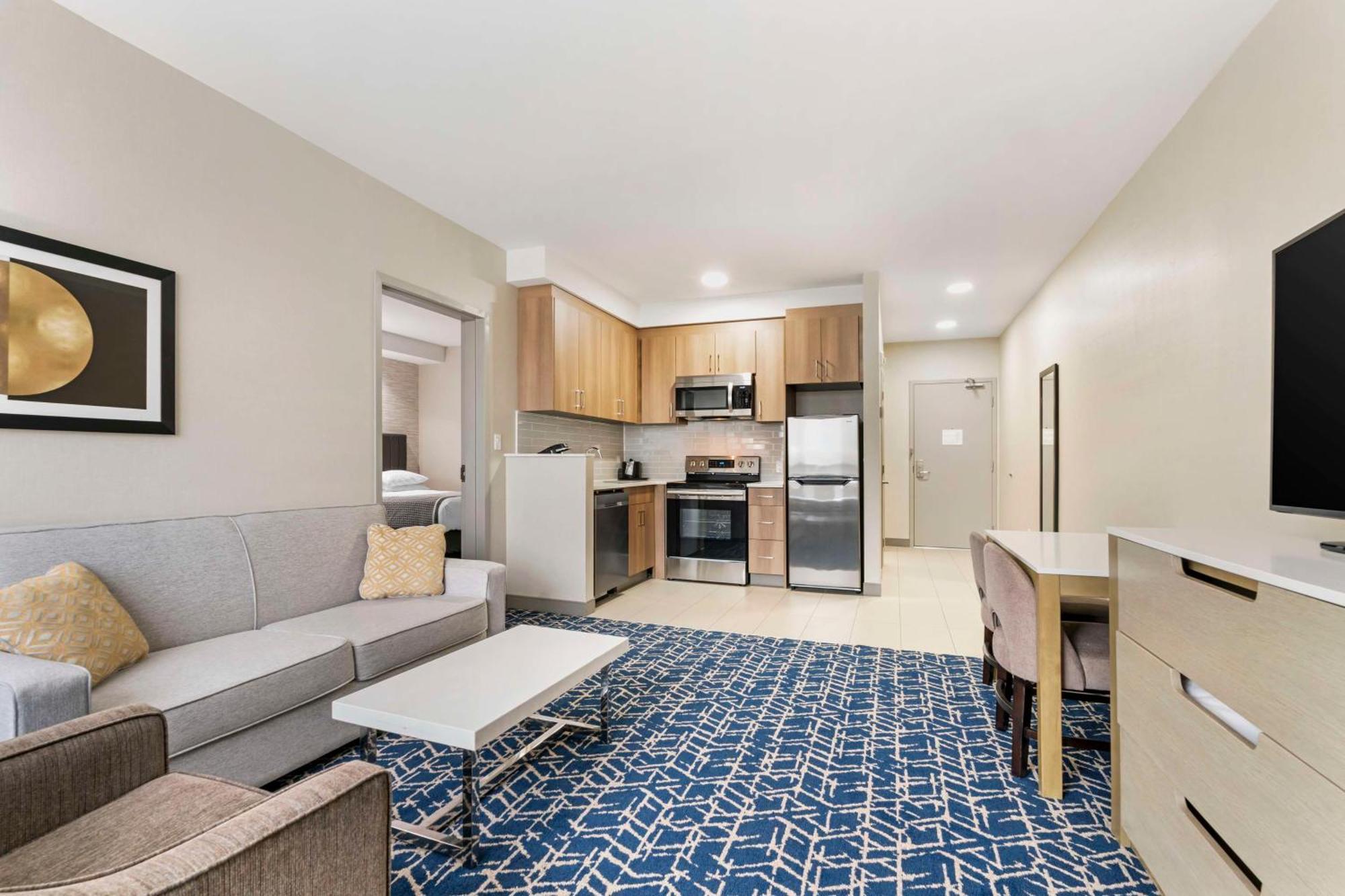 Best Western Premier Route 97 Vernon Exterior foto
